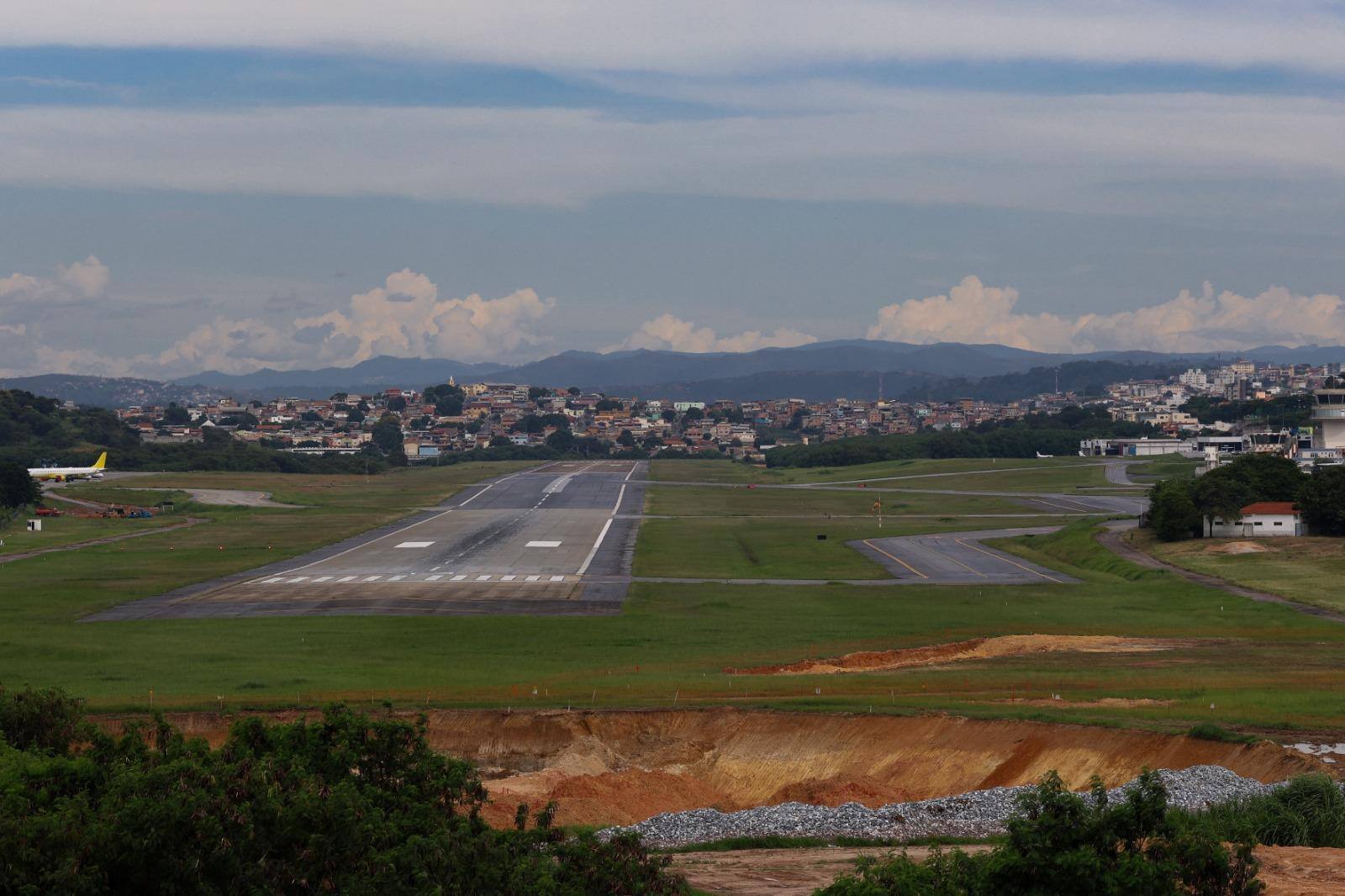 Aeroporto da Pampulha, em BH, teve acidente com queda de aeronave da PF nesta quarta-feira (6)