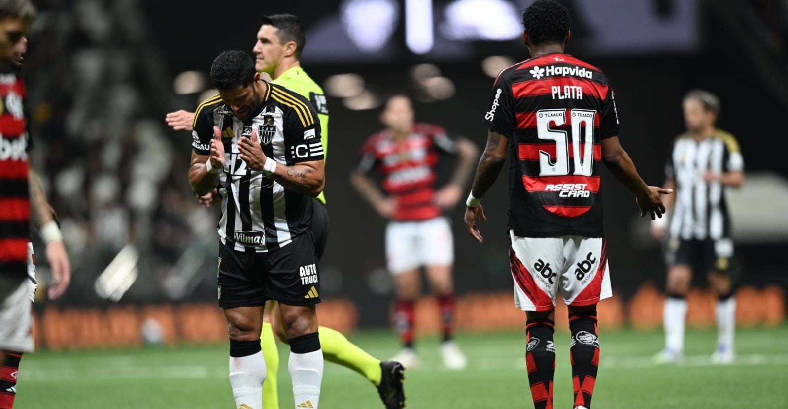 Galo foi derrotado três vezes para o Flamengo na Arena MRV