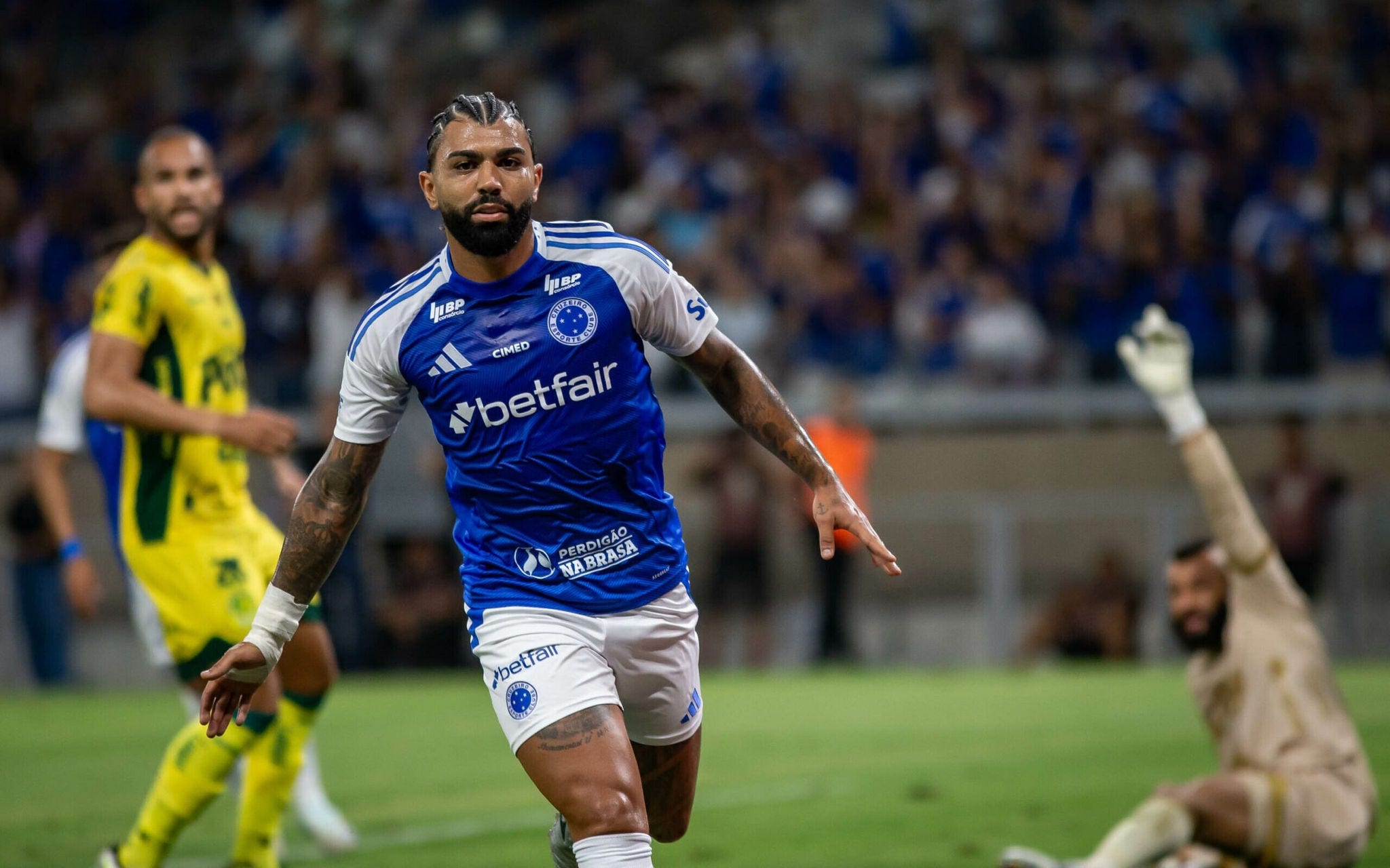 Cruzeiro x Mirassol foi o primeiro jogo do Brasileirão na Amazon (Foto: Fernando Moreno/AGIF)
