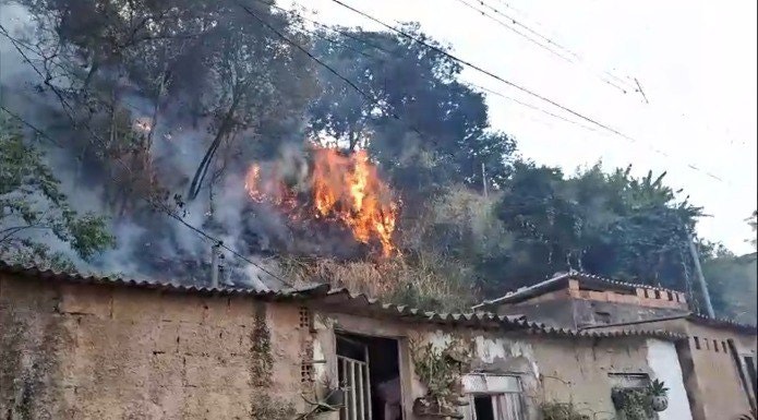 O total de pessoas que precisaram sair de casa ainda não foi informado