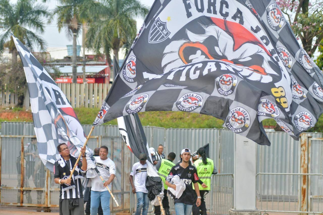 Clássico entre Atlético e Cruzeiro não terá bandeiras com 9x2 e 6x1