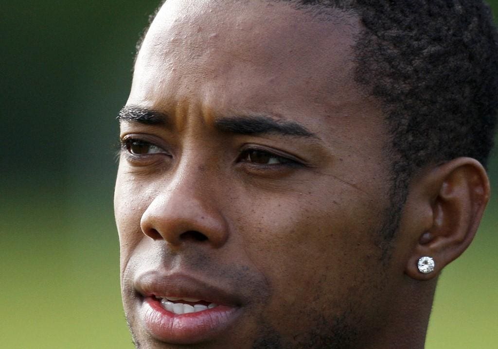 Ex-jogador Robinho está preso