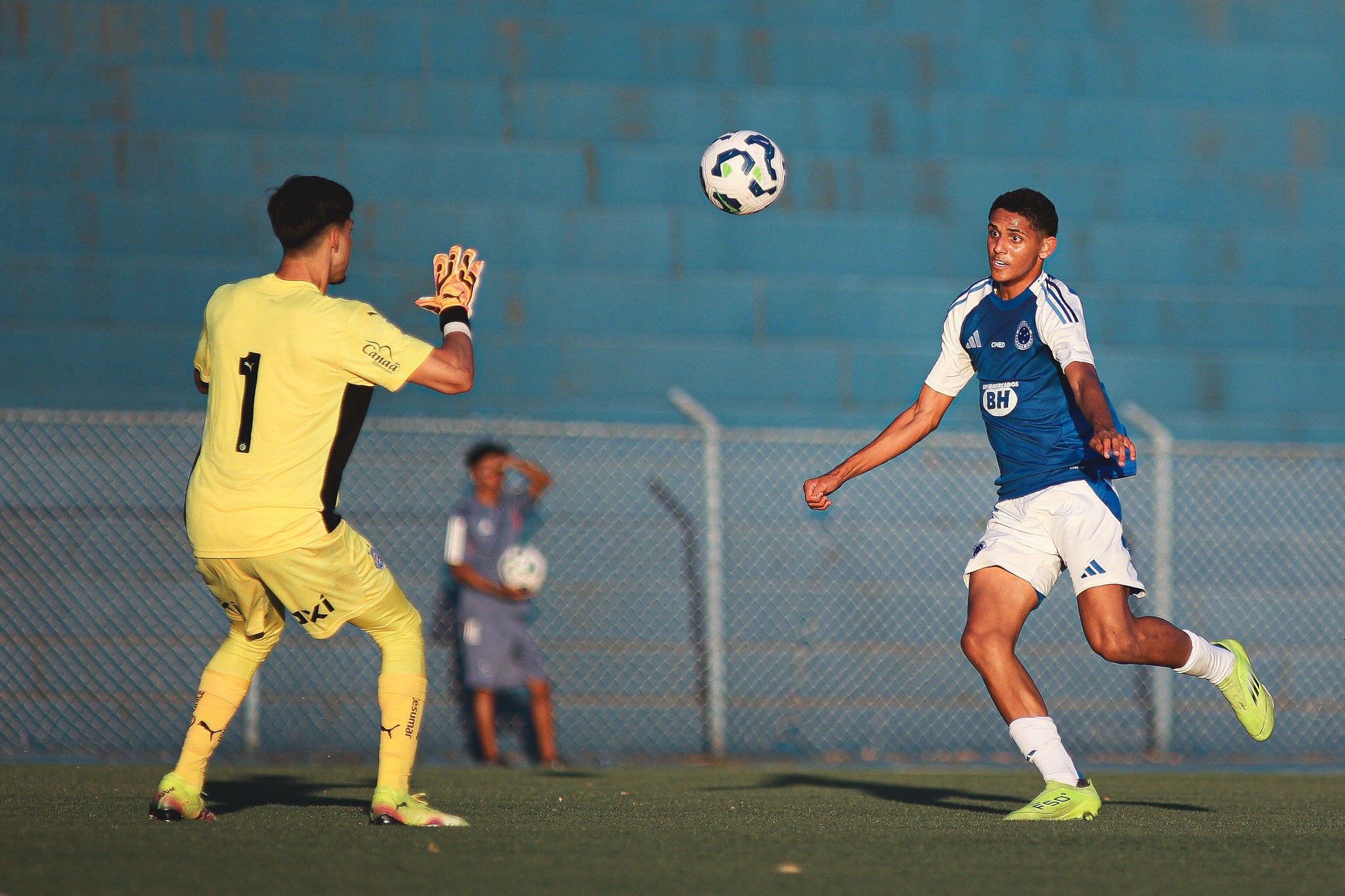 Em Ipatinga, Cruzeiro quer manter boa campanha no Mineiro Sub-15 e Sub-17