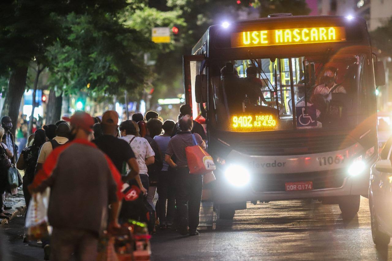 Um dos pilares do projeto é ampliar a forma de subsidiar o transporte coletivo. A reestruturação prevê que governo federal, Estado e municípios arquem com parte dos custos do setor.