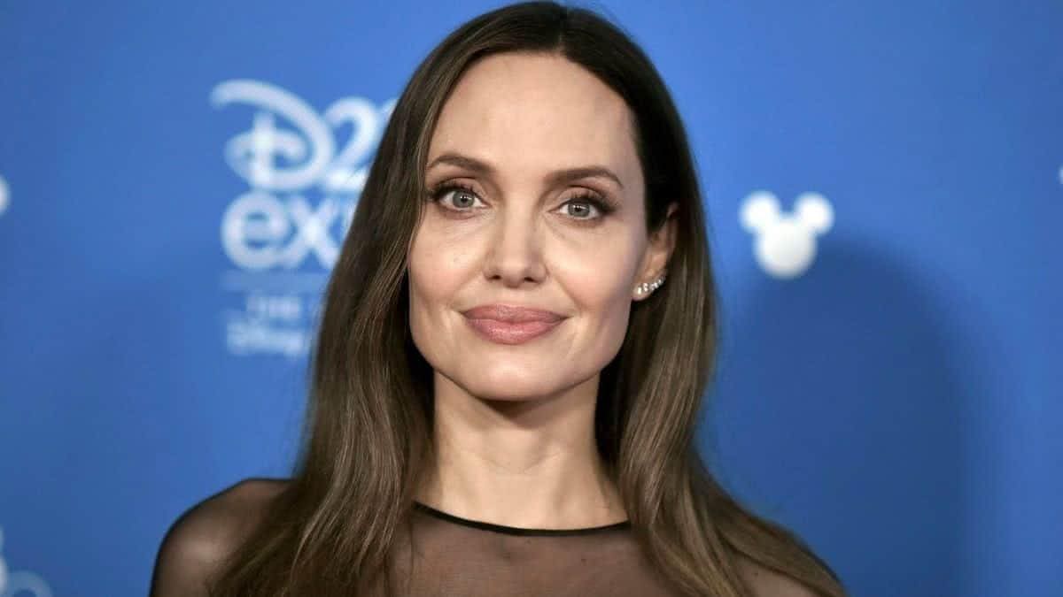 Angelina Jolie explica por que deu pausa na carreira