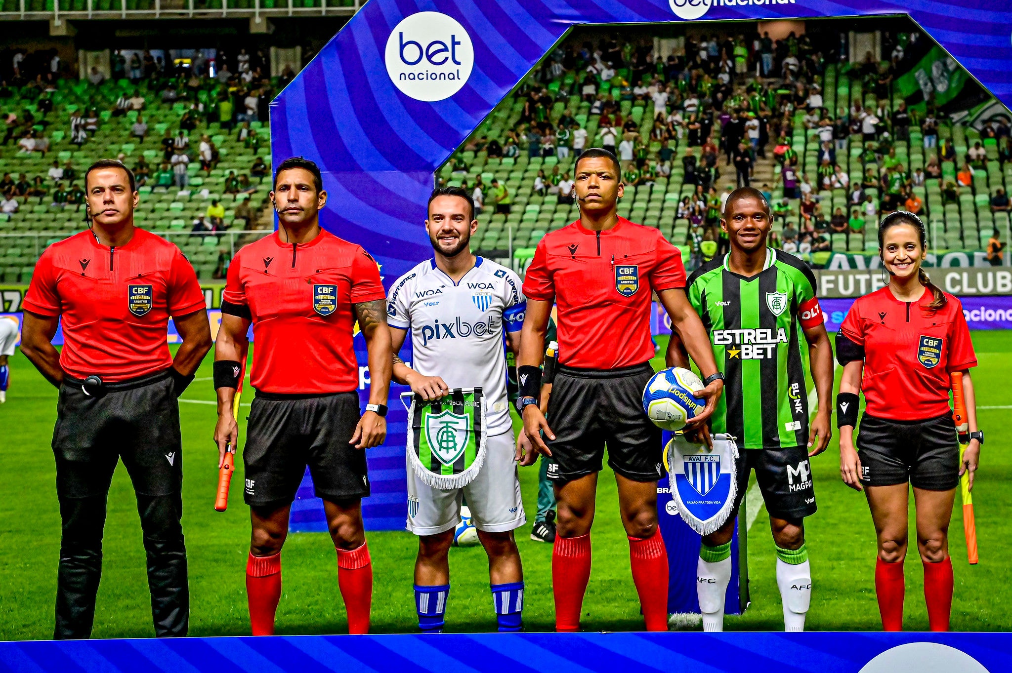 Bruno Mota Correia apitou jogo entre América e Avaí, no Independência