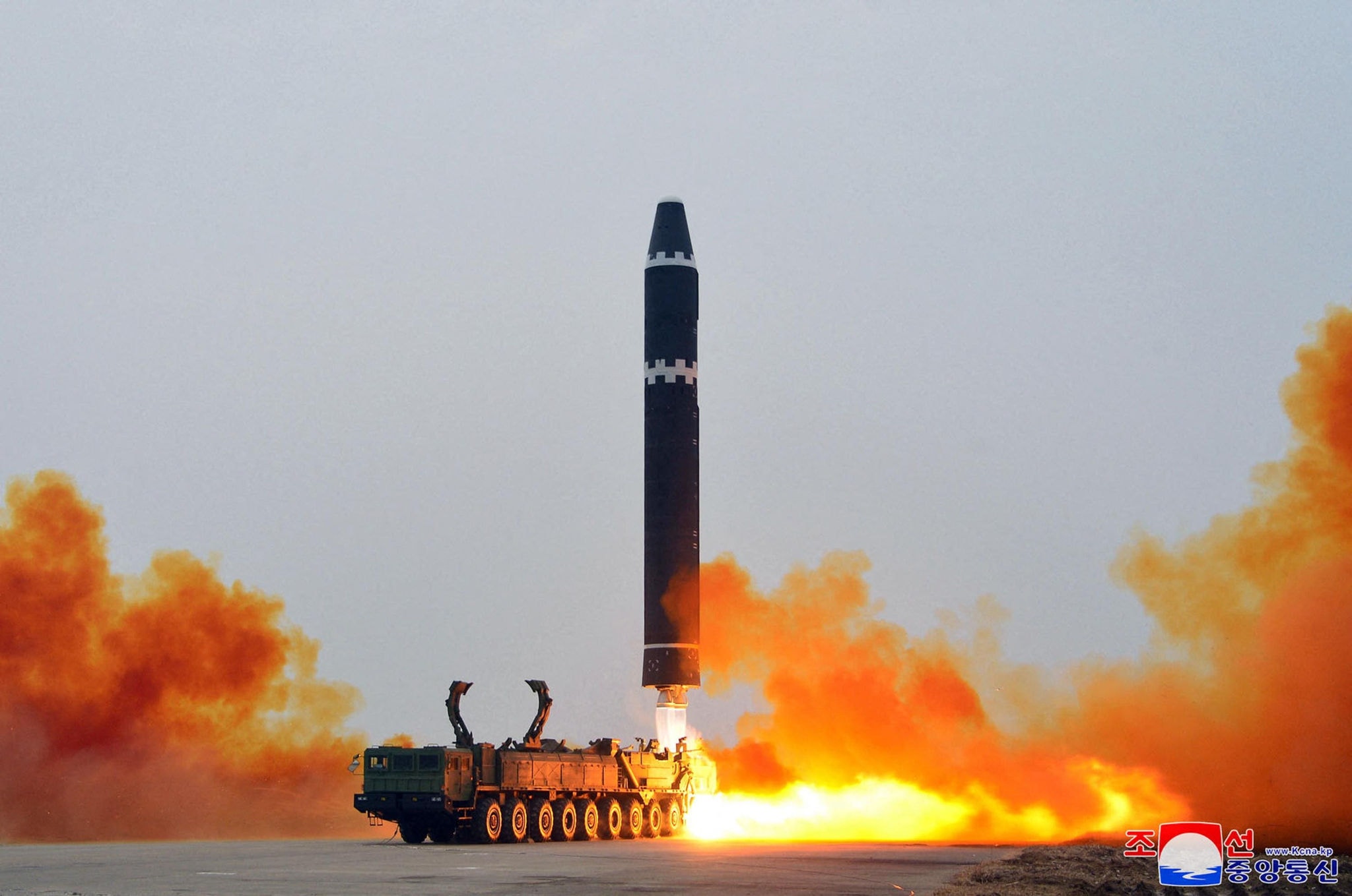 Coreia do Norte realiza com frequência testes com míssil balístico