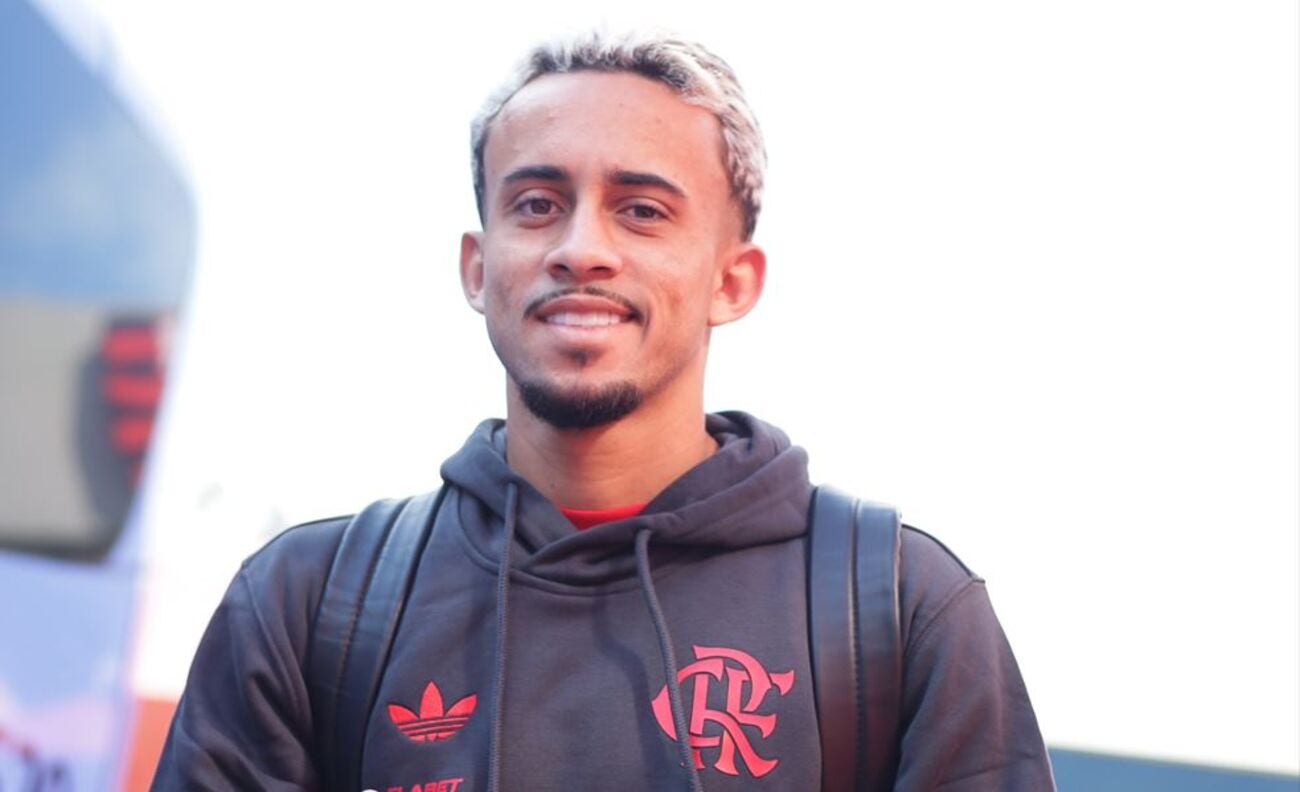 Matheus voltou a ser relacionado para os jogos por Filipe Luís