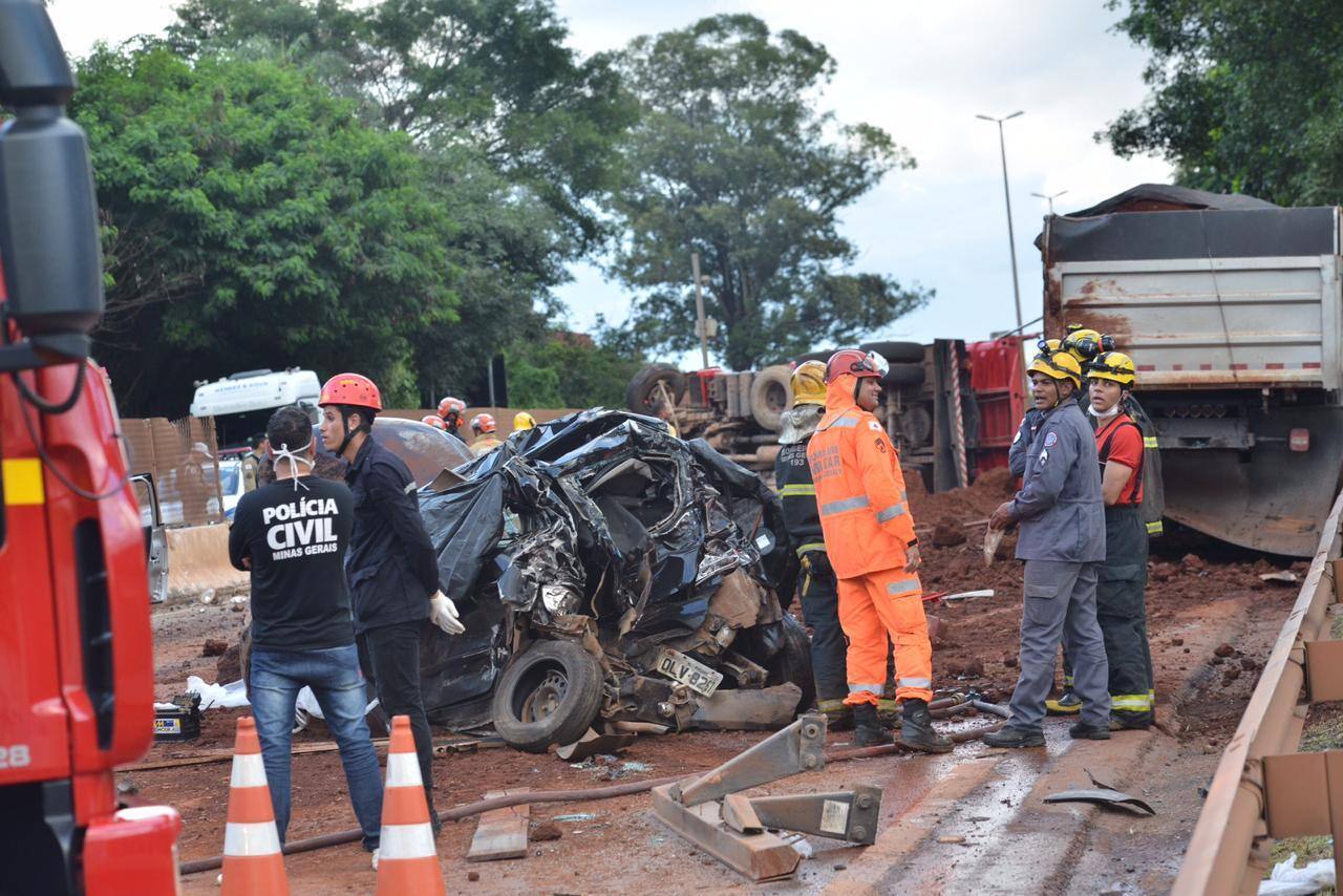 Acidente no Anel Rodoviário deixou três mortos