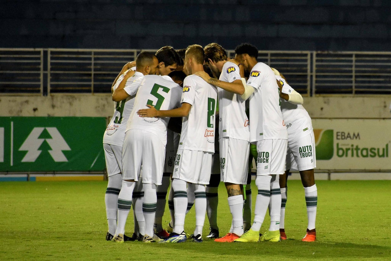 Time americano foi para o jogo com 11 desfalques