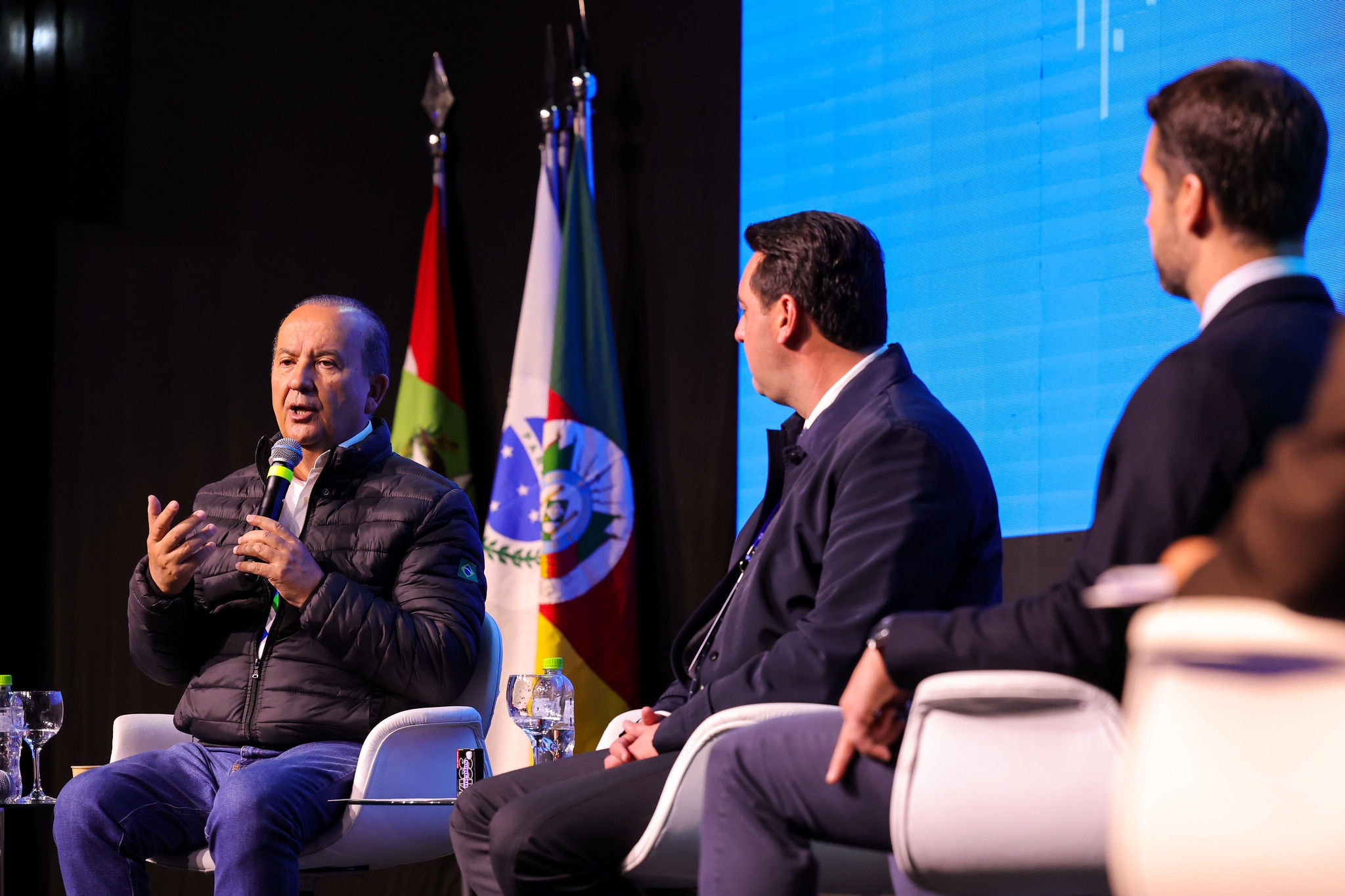 Jorginho Mello (PL) fez declaração ao lado dos governadores Ratinho Junior (PSD), do Paraná, e Eduardo Leite (PSD), do Rio Grande do Sul, os quais citou como presidenciáveis