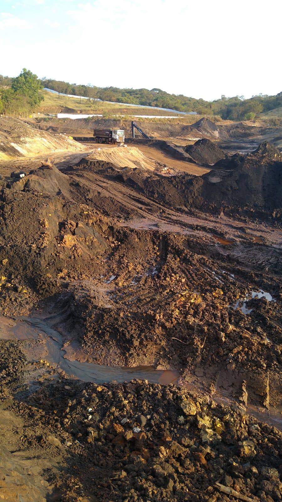 Tragédia em Brumadinho: bombeiros encontram corpo após 942 dias de buscas