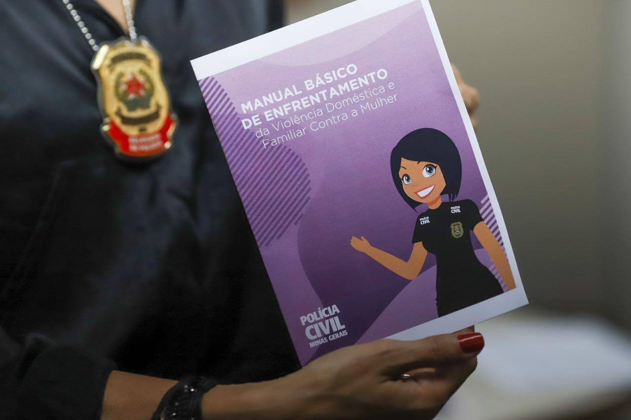 Manual de Enfrentamento da Violência Doméstica e Familiar Contra a Mulher