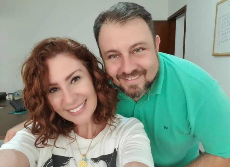 Carla e Bruno Zambelli, em foto publicada no dia da eleição de 2018