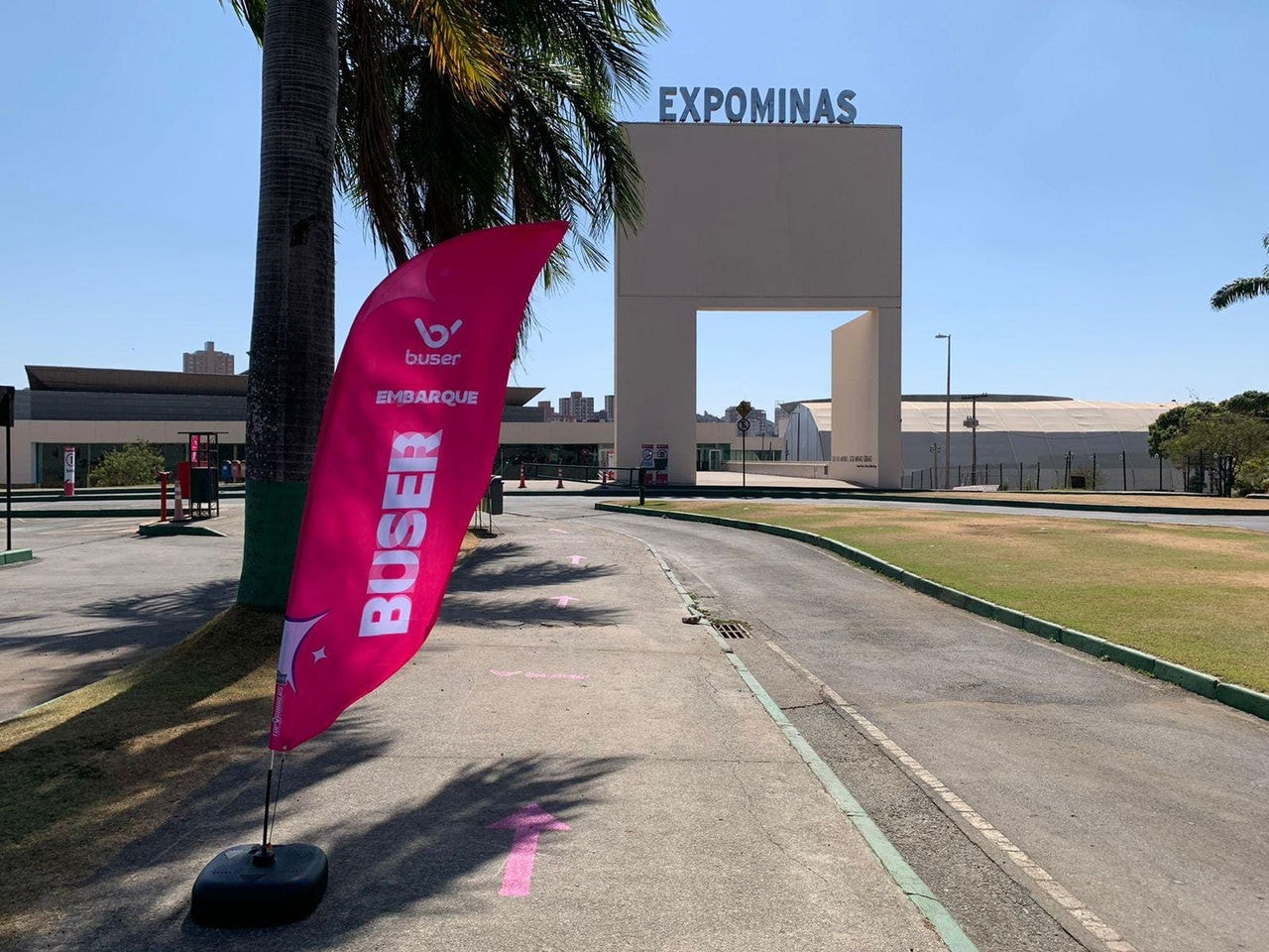 Ponto de embarque do Buser no Expominas