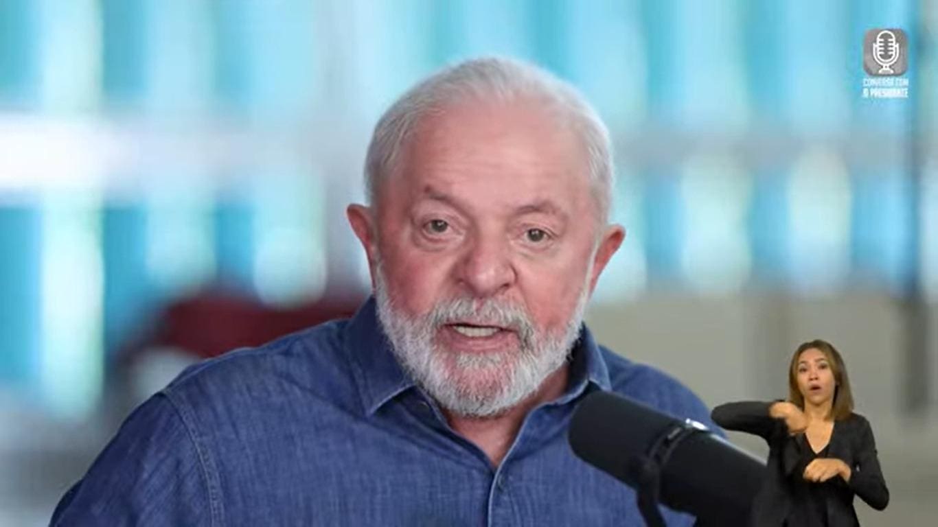 Presidente Lula entrou na campanha Novembro Azul e pediu para os homens se conscientizarem sobre a câncer de próstata