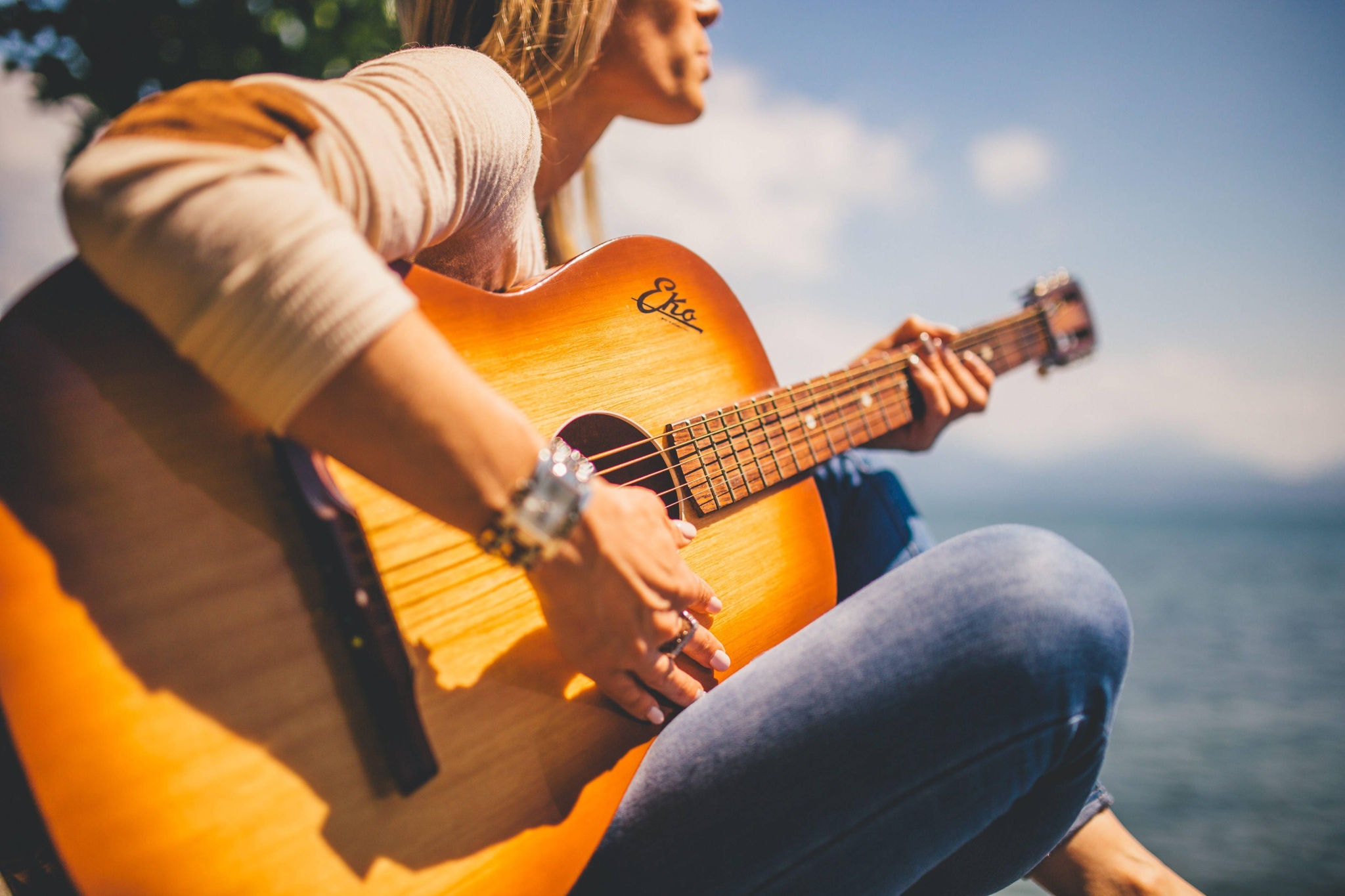 Musica ,  violao , guitarra