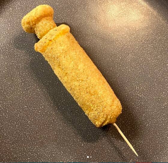 Coxonavac, coxinha em formato de seringa