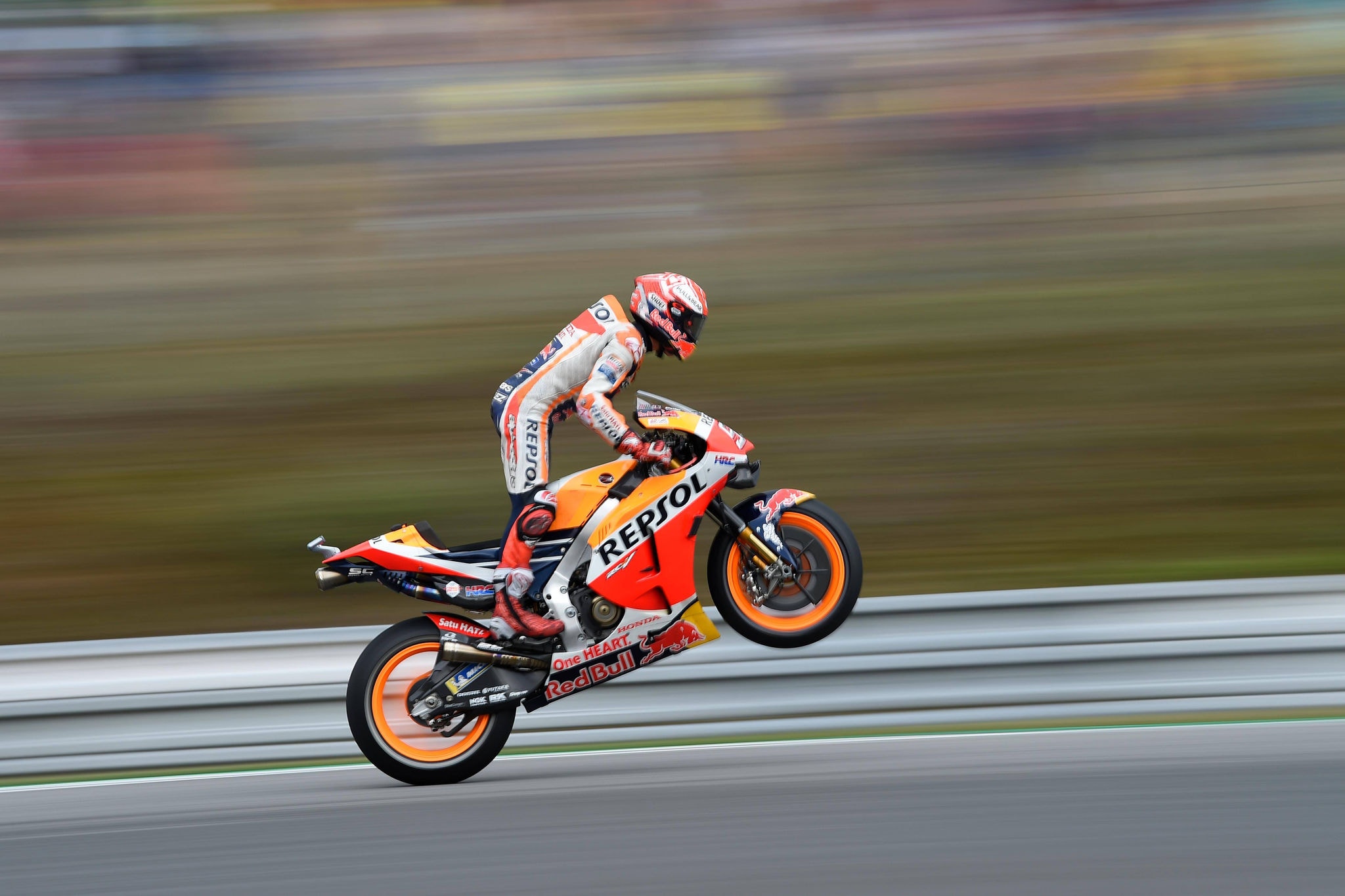 MOTO-PRIX-CZE-MOTOGP-QUALIFYING