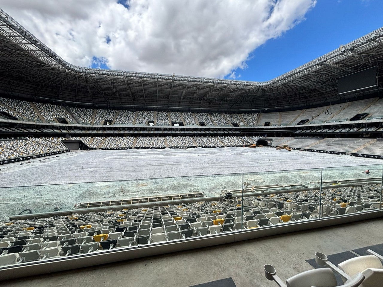 Torcedor do Cruzeiro é indenizado em R$ 2.500 após humilhação na Arena MRV
