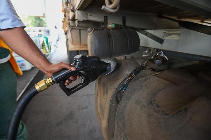  Em março desse ano, o porcentual obrigatório do biocombustível no diesel B, a mistura final do diesel comercializada, passou de 12% para 14%