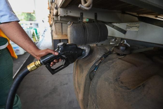 Preço do diesel está em queda no país 