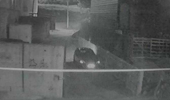 Homem atropelou a vítima por duas vezes e ainda a arrastou