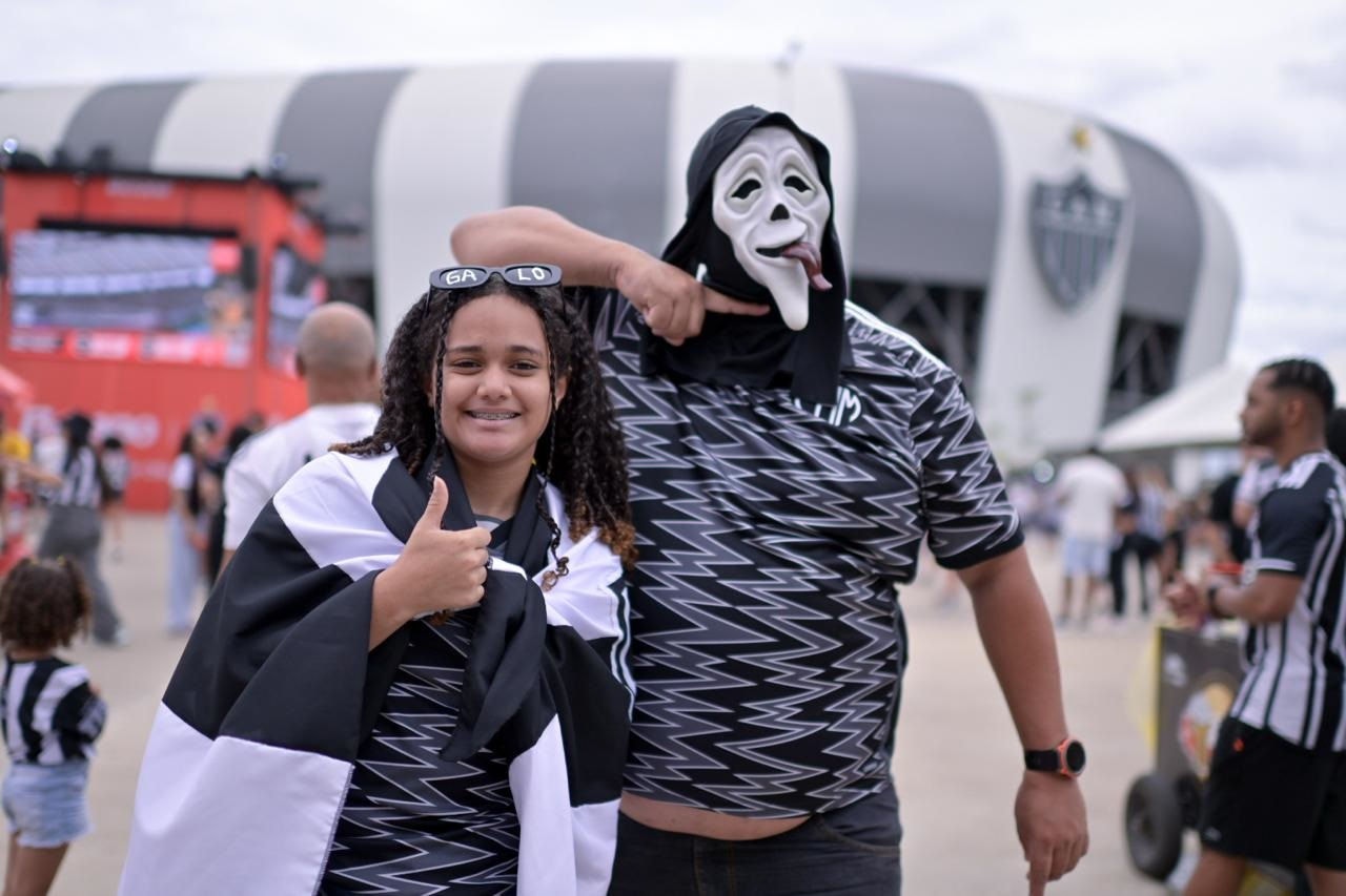 Torcida do Galo em Fan Fest para final com o Flamengo
