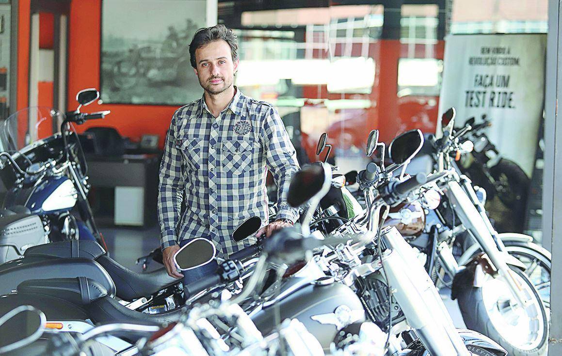 Paixão Engenheiro mecatrônico, Luiz Affonso Vasconcellos tem a Harley Ultra CVO Limited e sempre se desloca com ela para o Rio de Janeiro