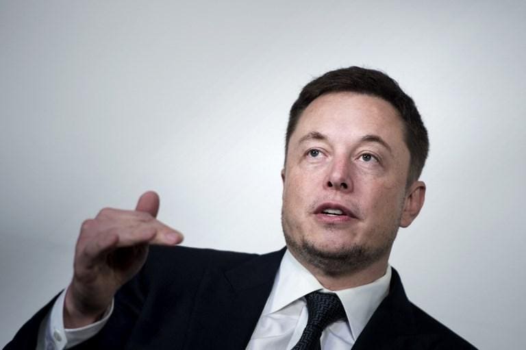 Elon Musk foi um dos executivos que assinaram o documento