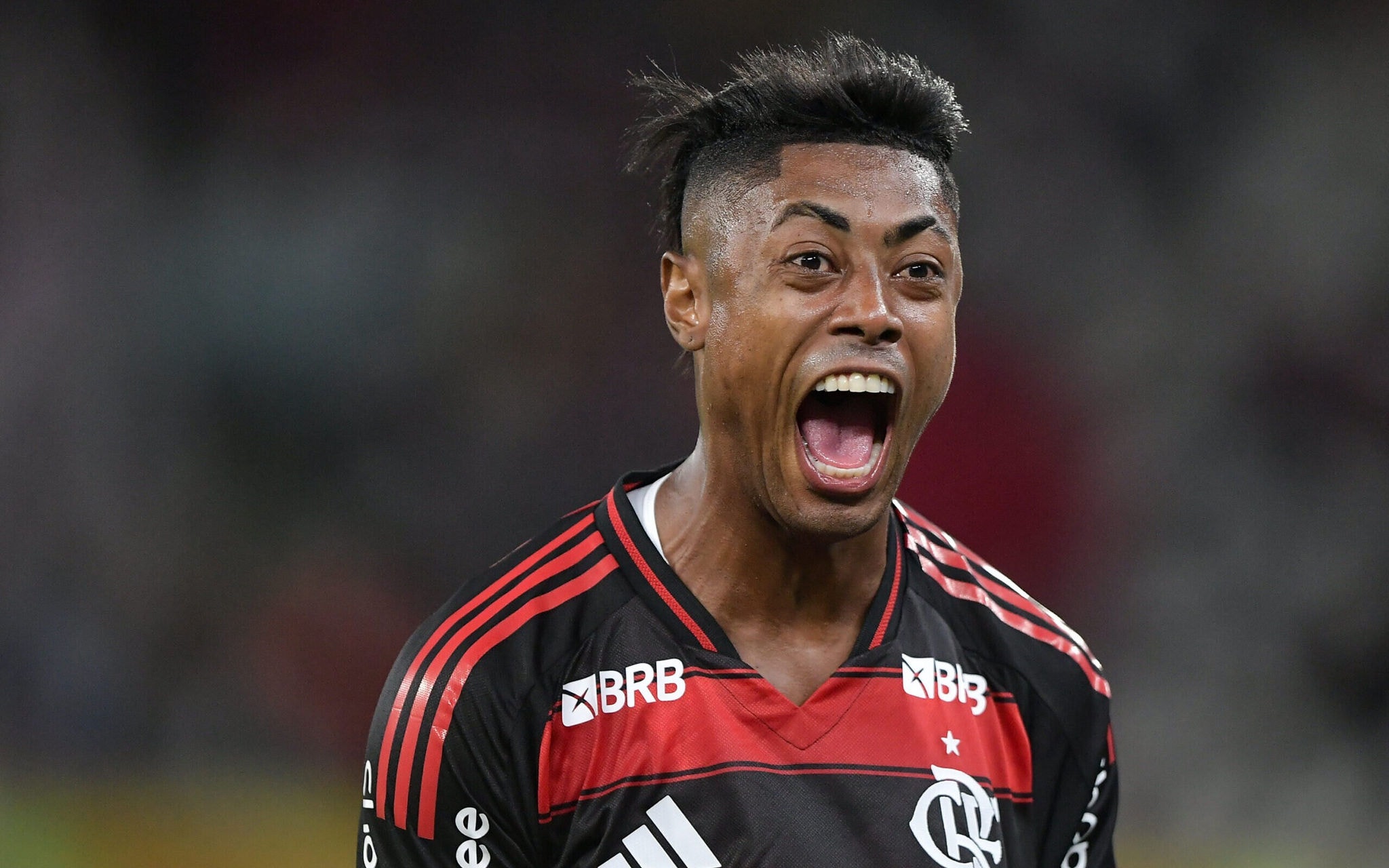 Bruno Henrique, do Flamengo, comemora gol contra o Vasco no Estádio Nilton Santos, pela semifinal do Campeonato Carioca (Foto: Thiago Ribeiro/AGIF)