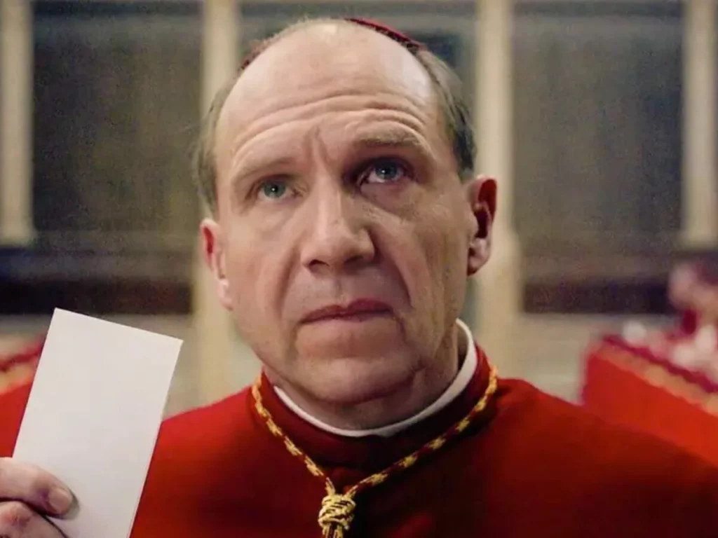 Conclave estreia no Prime Video com suspense político e atuações de peso​