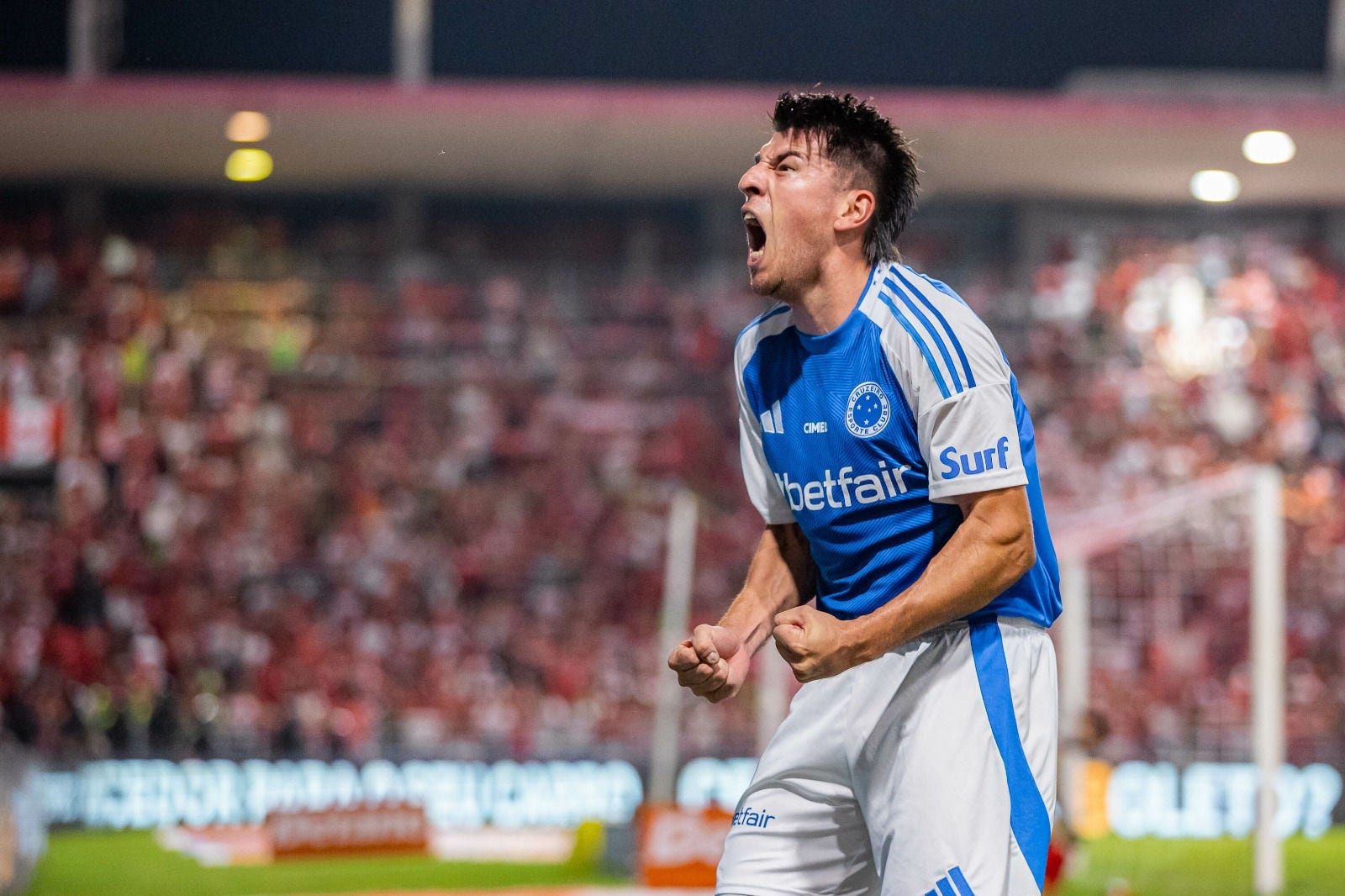 Villalba fez o seu segundo gol com a camisa estrelada