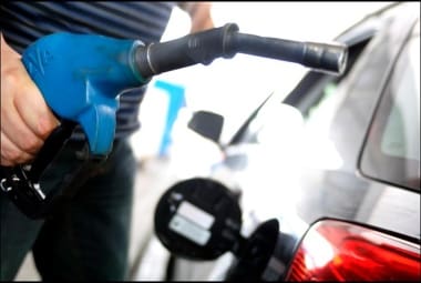 Aplicativo ajuda a escolher postos de gasolina 