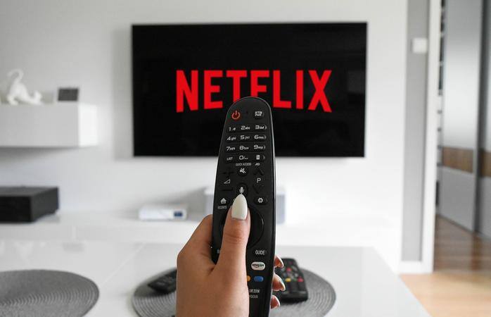 Empresas como a Netflix podem ter que disponibilizar uma cota mínima do catálogo para séries e filmes de produtoras brasileiras