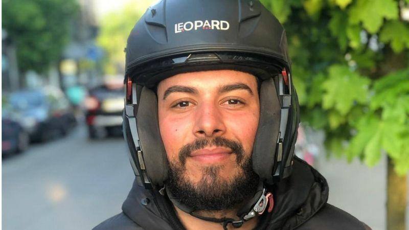 Motoboy mineiro de 25 anos morre vítima de racha entre carros em Londres