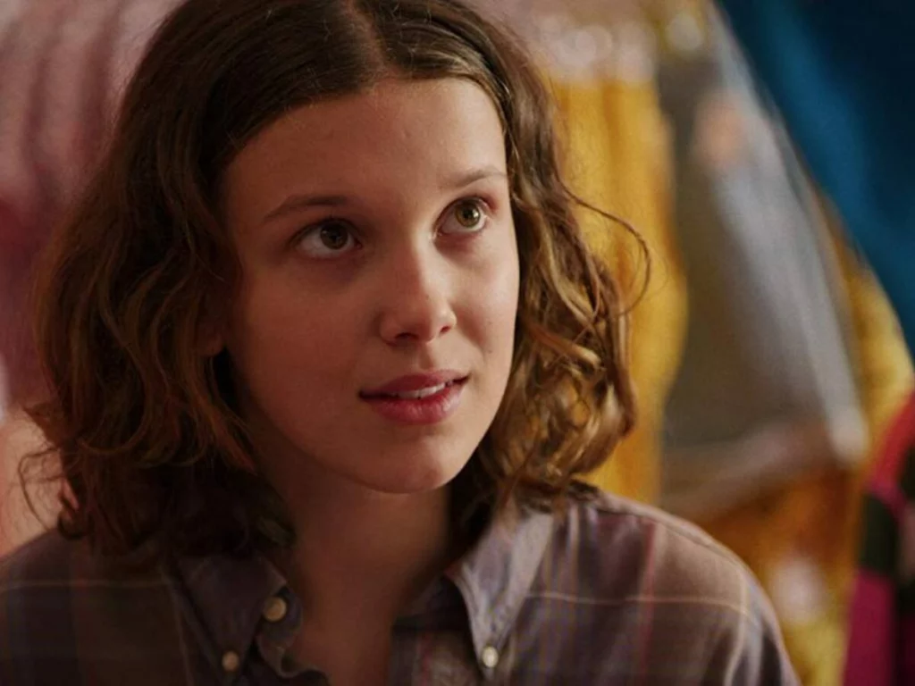 Millie Bobby Brown vem ao Brasil divulgar novo filme da Netflix