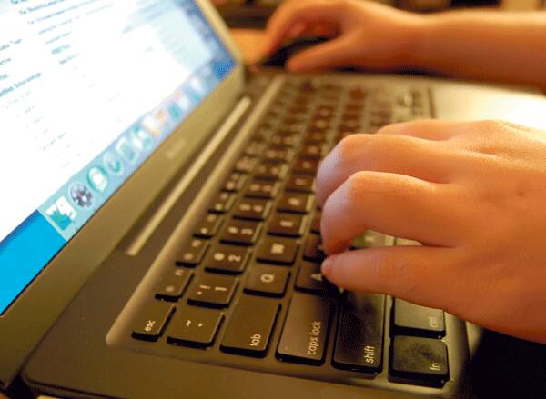 Cuidado Estudo mostra que as crianças estão sujeitas a "esbarrarem" em conteúdos inadequados para a sua idade