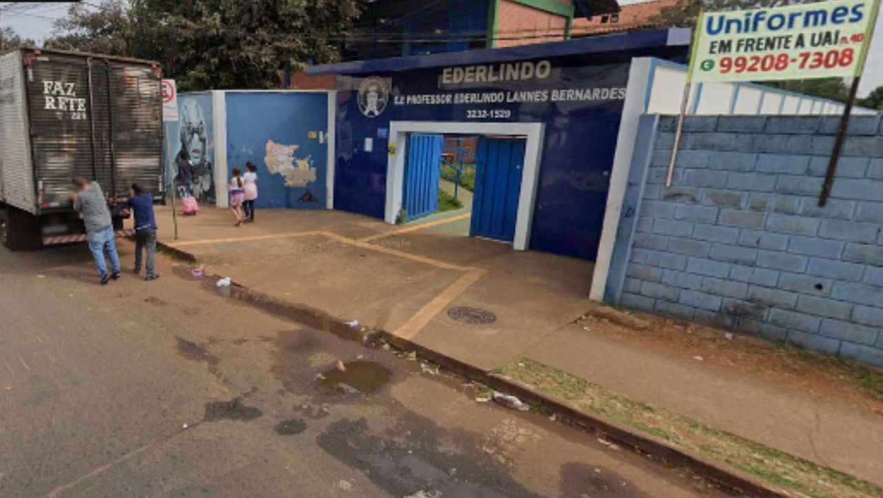 Escola Estadual Professor Ederlindo Lannes Bernardes recebeu pagode clandestino na madrugada de domingo (20/7)
