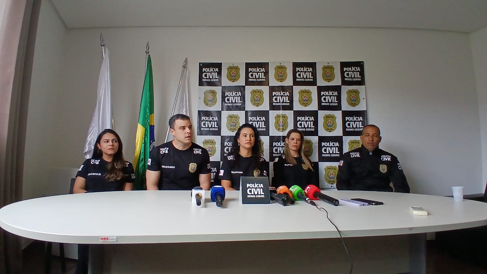 Homem de 51 anos de idade suspeito de estuprar uma amiga homossexual de 45 anos é preso em Nova Lima na Região Metropolitana de Belo Horizonte.