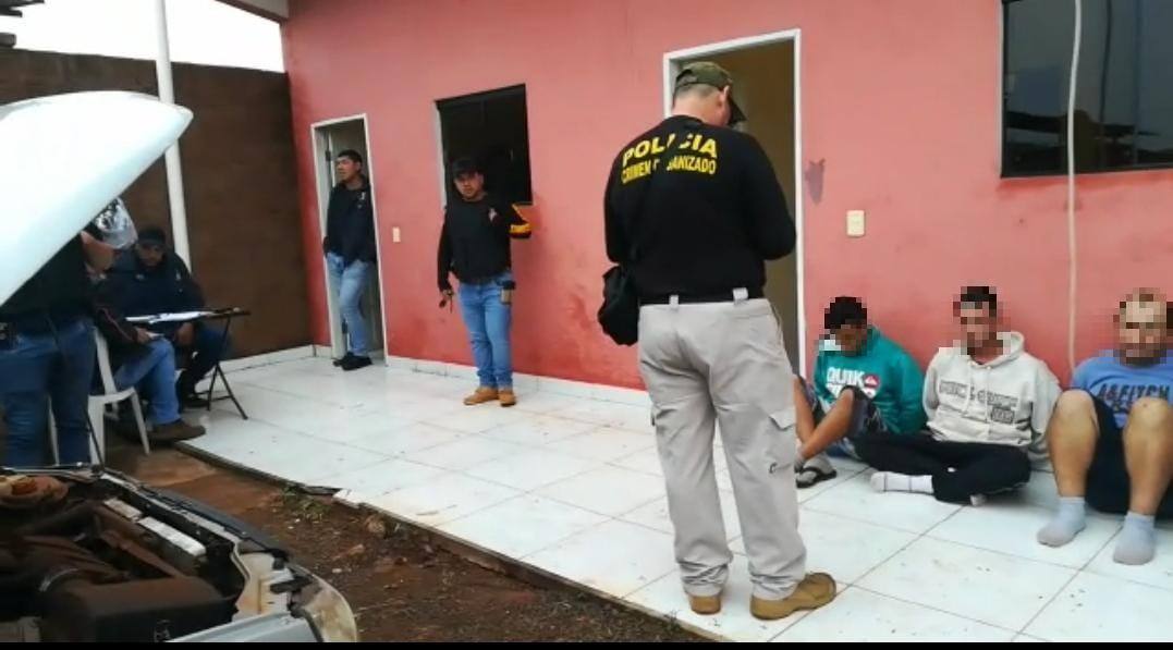 Seis homens foram presos suspeitos de envolvimento com chacina no Paraguai