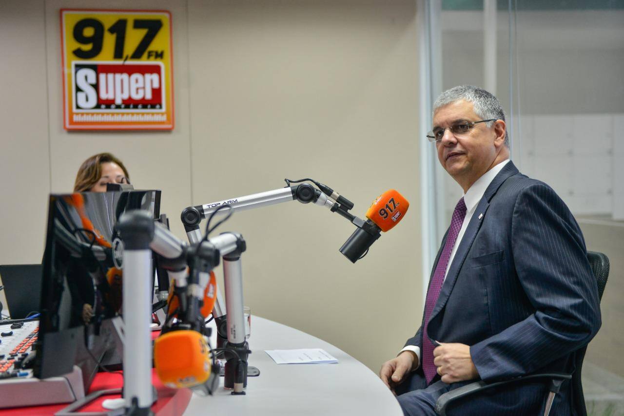 Gustavo Barbosa participou do Super N, da Rádio Super