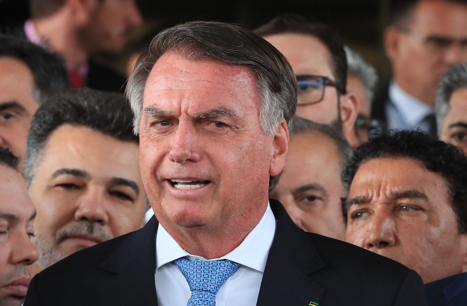 A defesa de Jair Bolsonaro alegou ao STF que o ex-presidente não descumpriu medidas cautelares