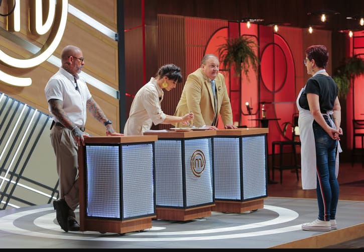 Fogaça chama prato de 'show de horror' no MasterChef