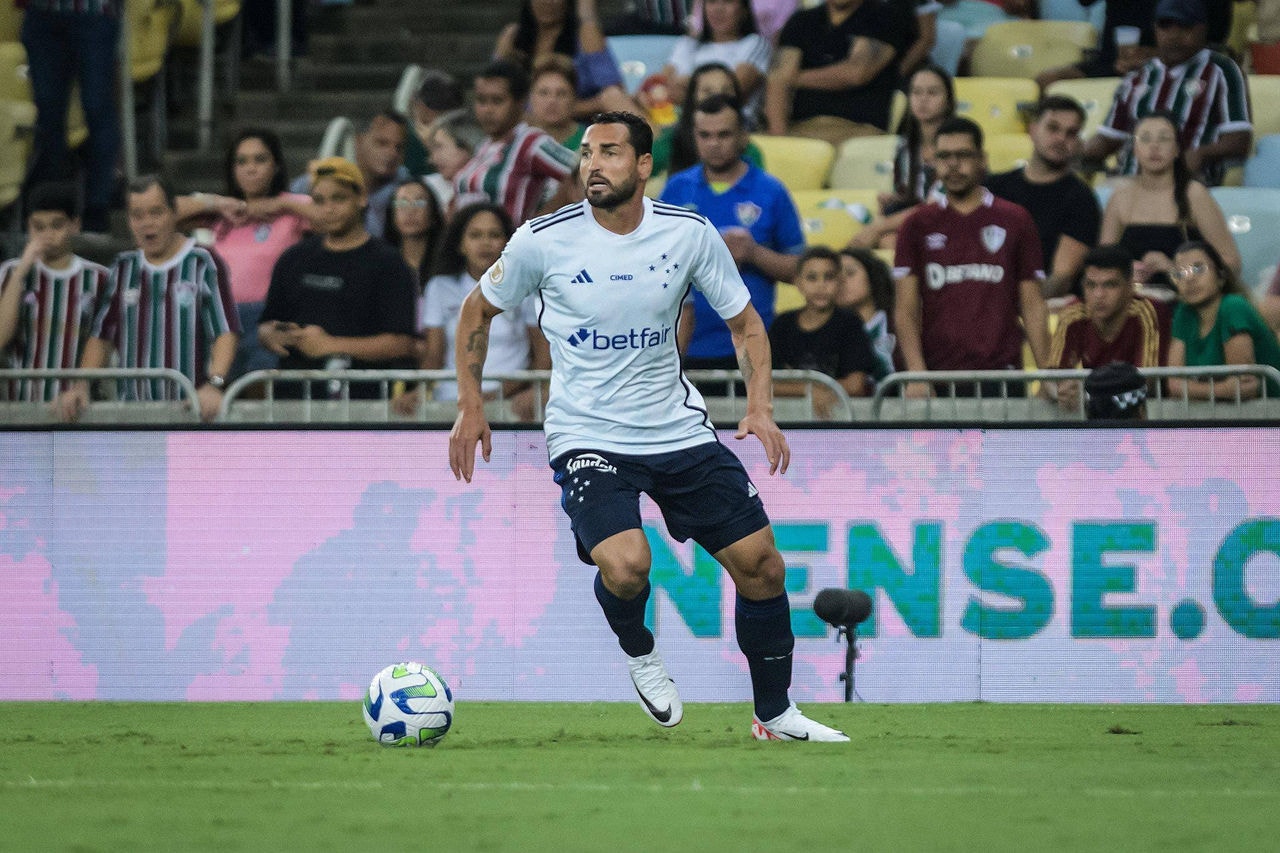 Gilberto tinha contrato até o final de 2024
