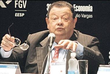 Delfim Netto morreu nesta segunda-feira