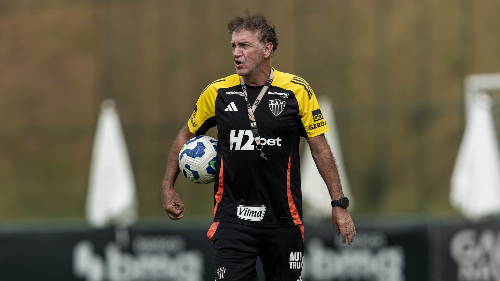 Cuca terá novas opções no elenco do Atlético