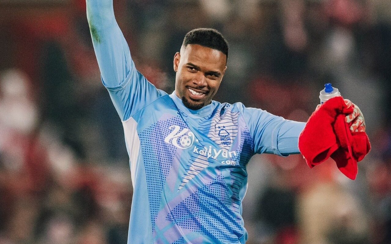 Carlos Miguel disputou apenas três jogos pelo Nottingham Forest. (Foto: Reprodução/X/@NFFC)