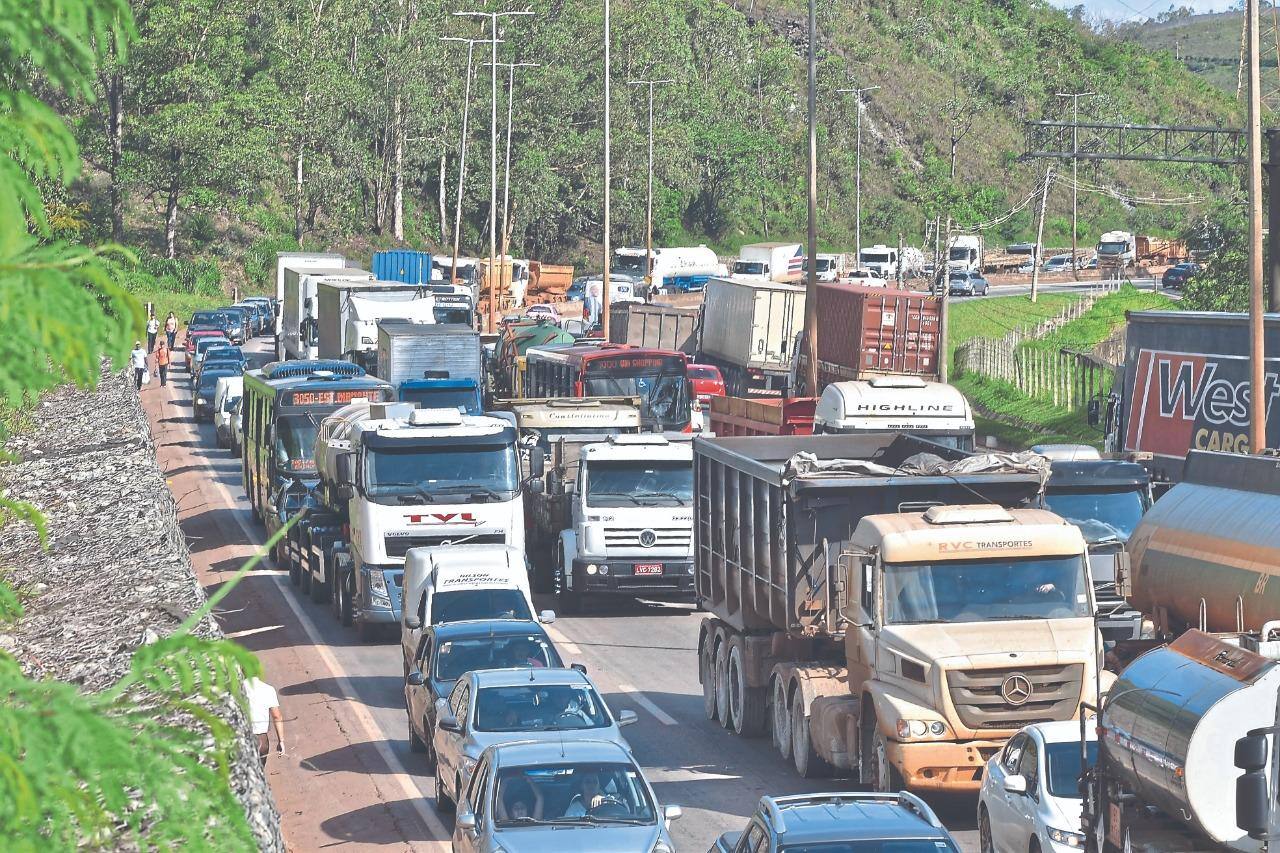 Construção do Rodoanel tem como principal objetivo desafogar o tráfego no Anel Rodoviário