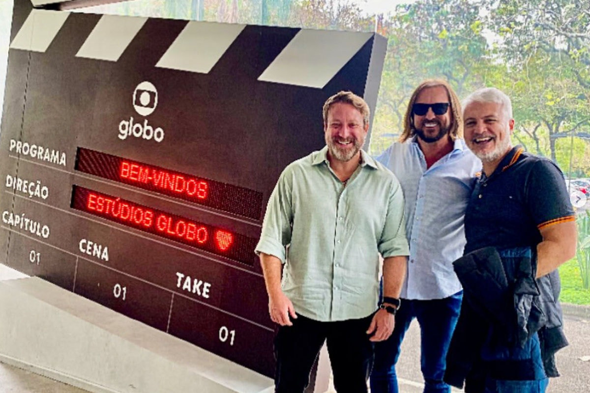 Sergio Hondjakoff,  o terapeuta Sandro Barros e o diretor Fred Mayrink nos Estúdios Globo
